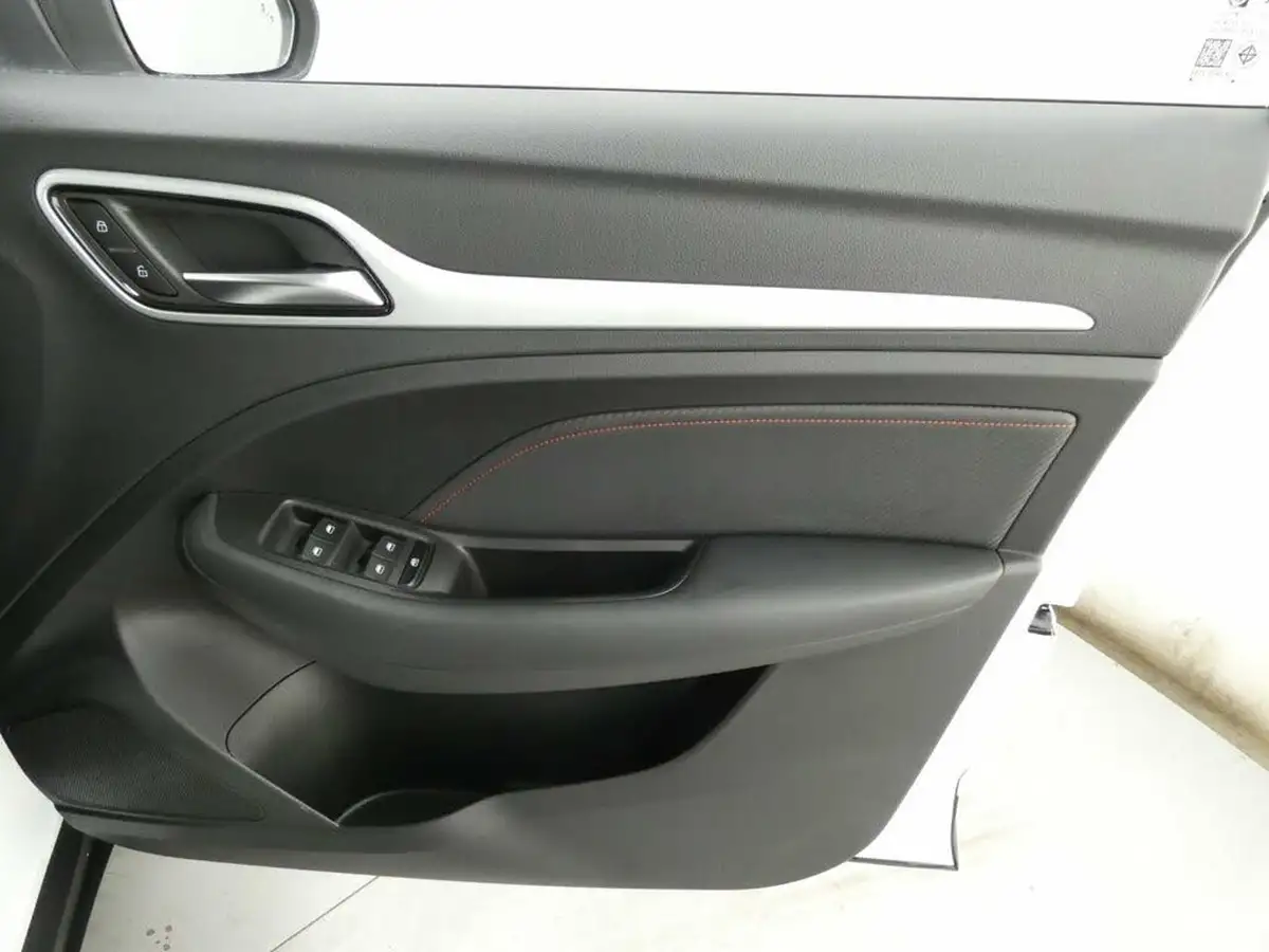 2024-mg-zs-suv-10t-gdi-exclusive-auto-big-28