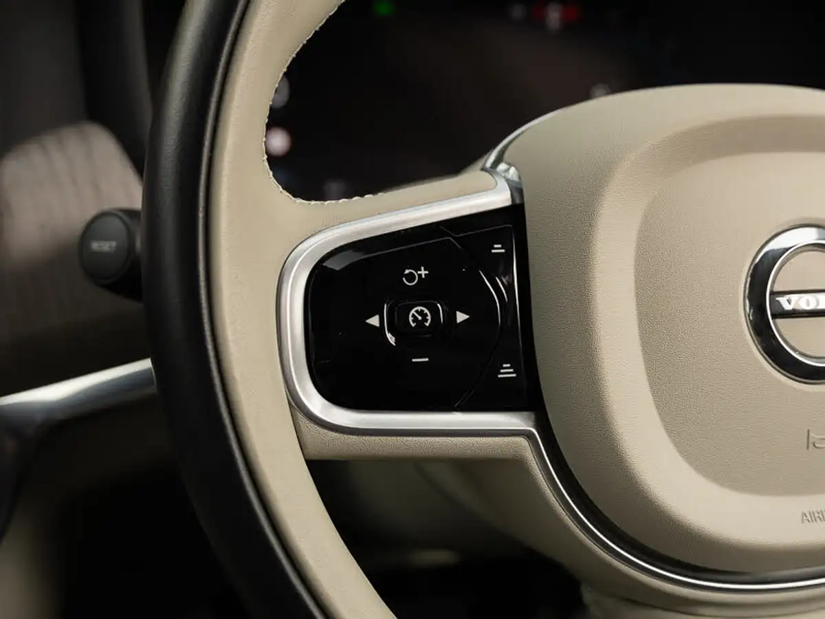 2022-volvo-v90-20-b4-core-197bhp-big-14