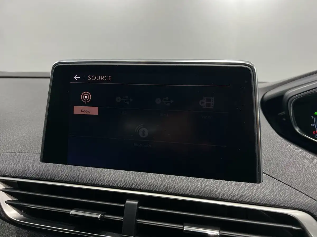 2018-peugeot-3008-suv-15-bluehdi-gt-line-premium-eat8-big-30