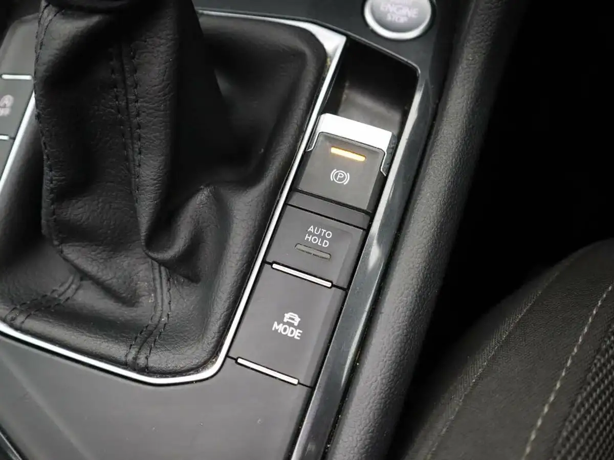 2021-volkswagen-tiguan-15-tsi-elegance-big-21