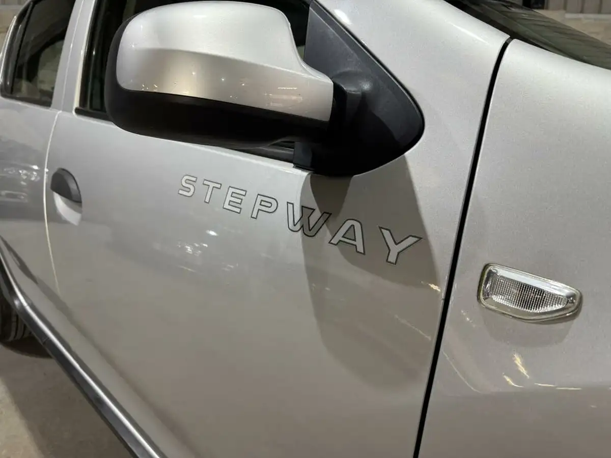 2015-dacia-sandero-stepway-15d-ambiance-big-31