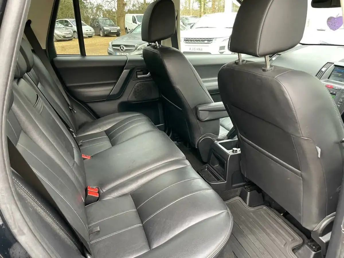2011-land-rover-freelander-2-22sd4-xs-auto-big-13