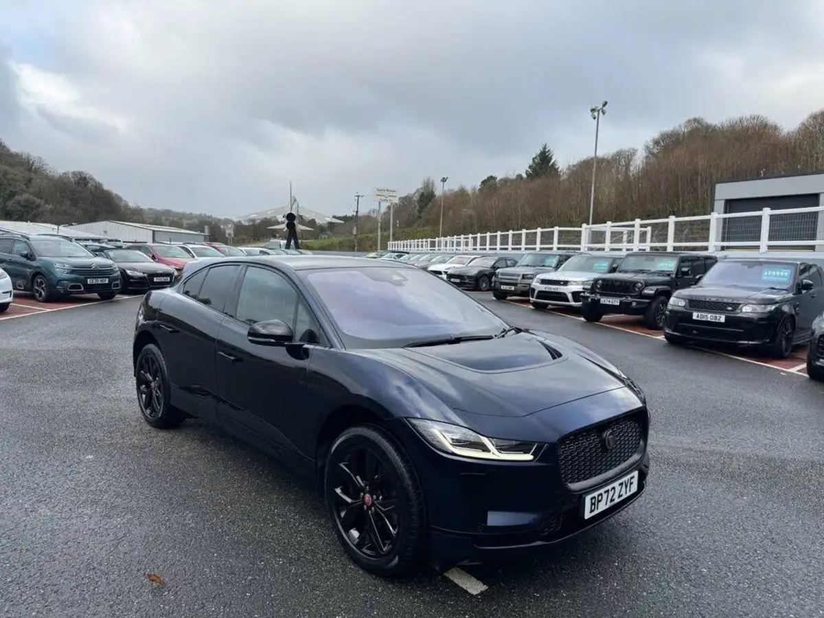 2023-jaguar-i-pace-ev400-black-big-0