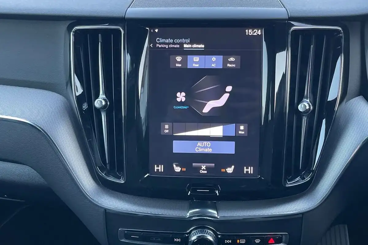 2019-volvo-xc60-20td-b5-r-design-big-18