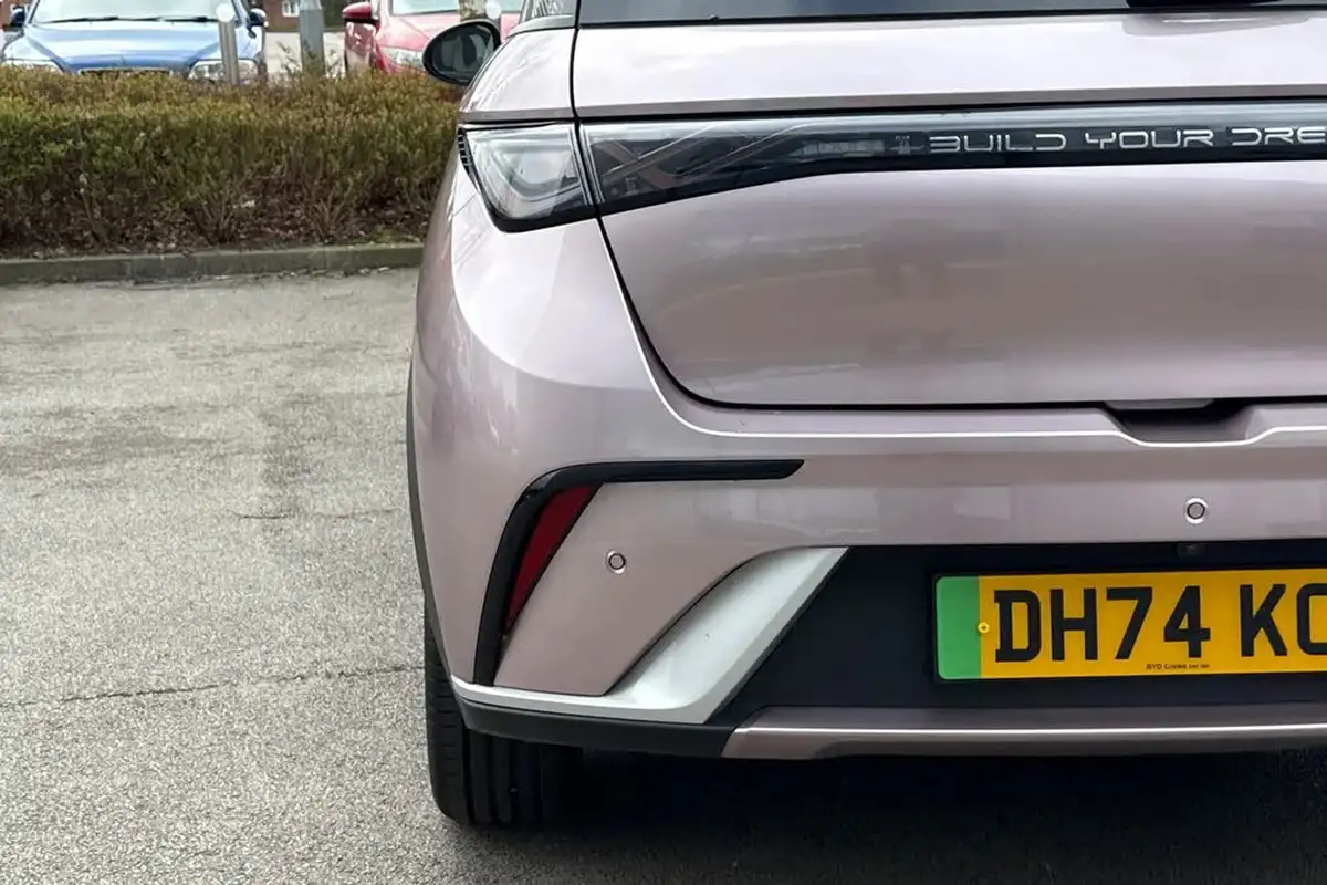 2025-byd-dolphin-e-design-big-27
