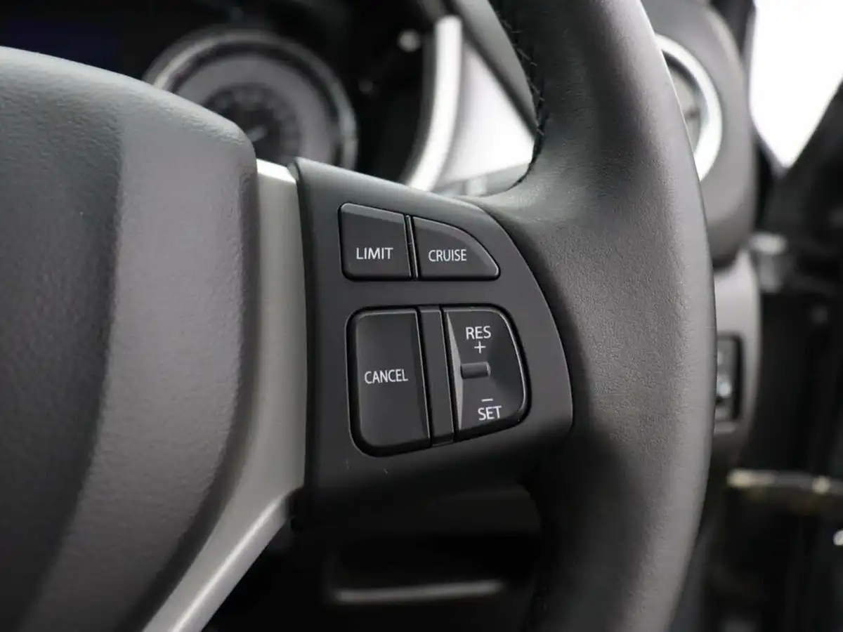 2019-suzuki-vitara-10-boosterjet-sz-t-big-15