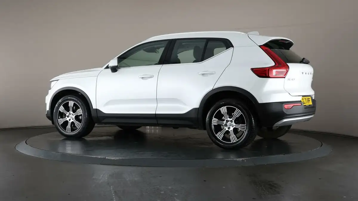 2022-volvo-xc40-20-b4-inscription-awd-big-66