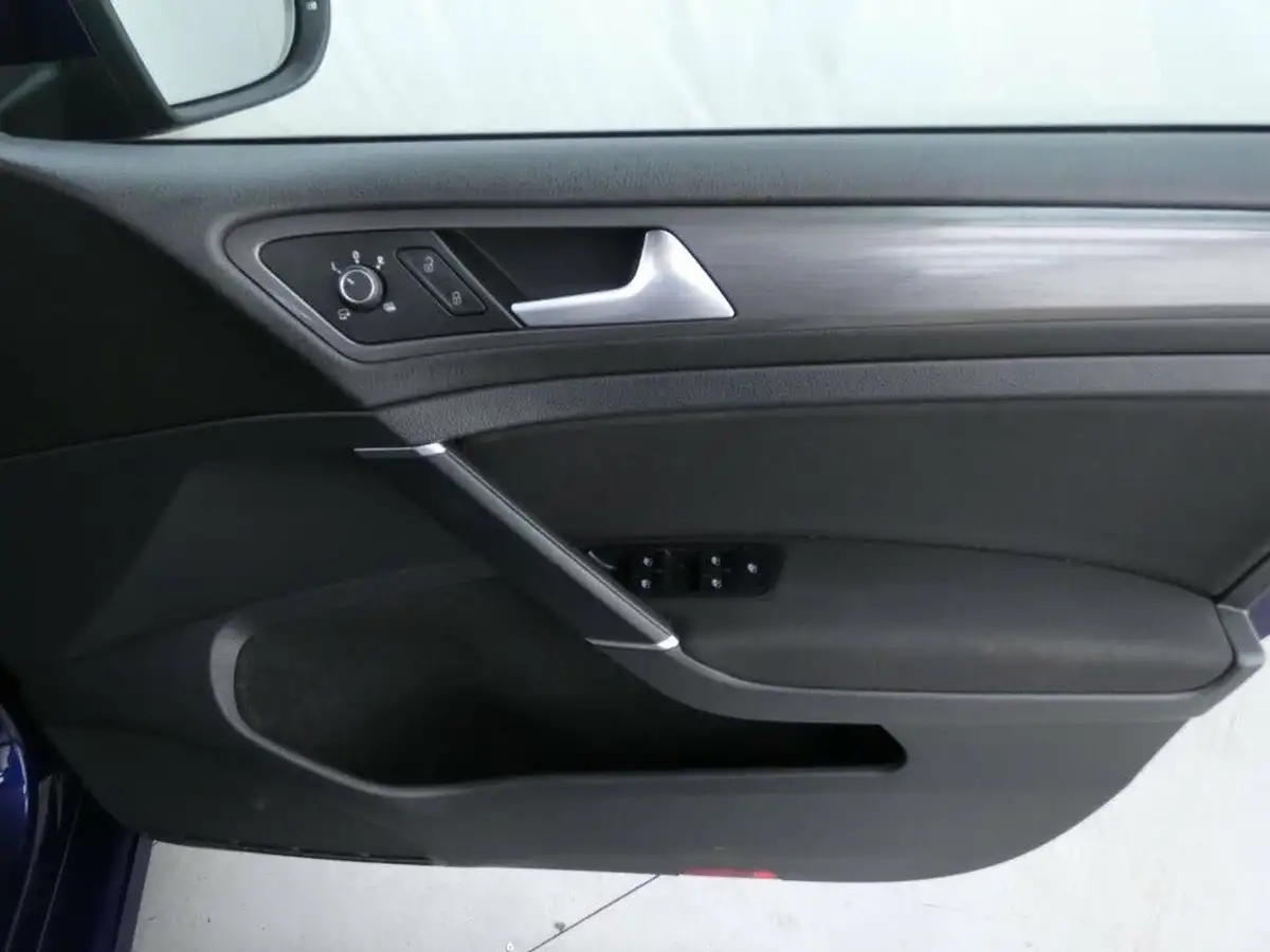 2019-volkswagen-golf-10-tsi-match-edition-hatchback-big-21