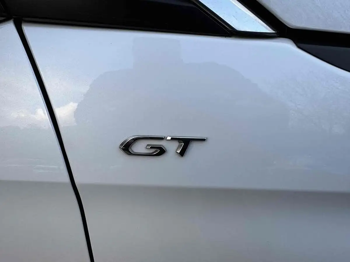 2022-peugeot-3008-suv-15-bluehdi-gt-big-10