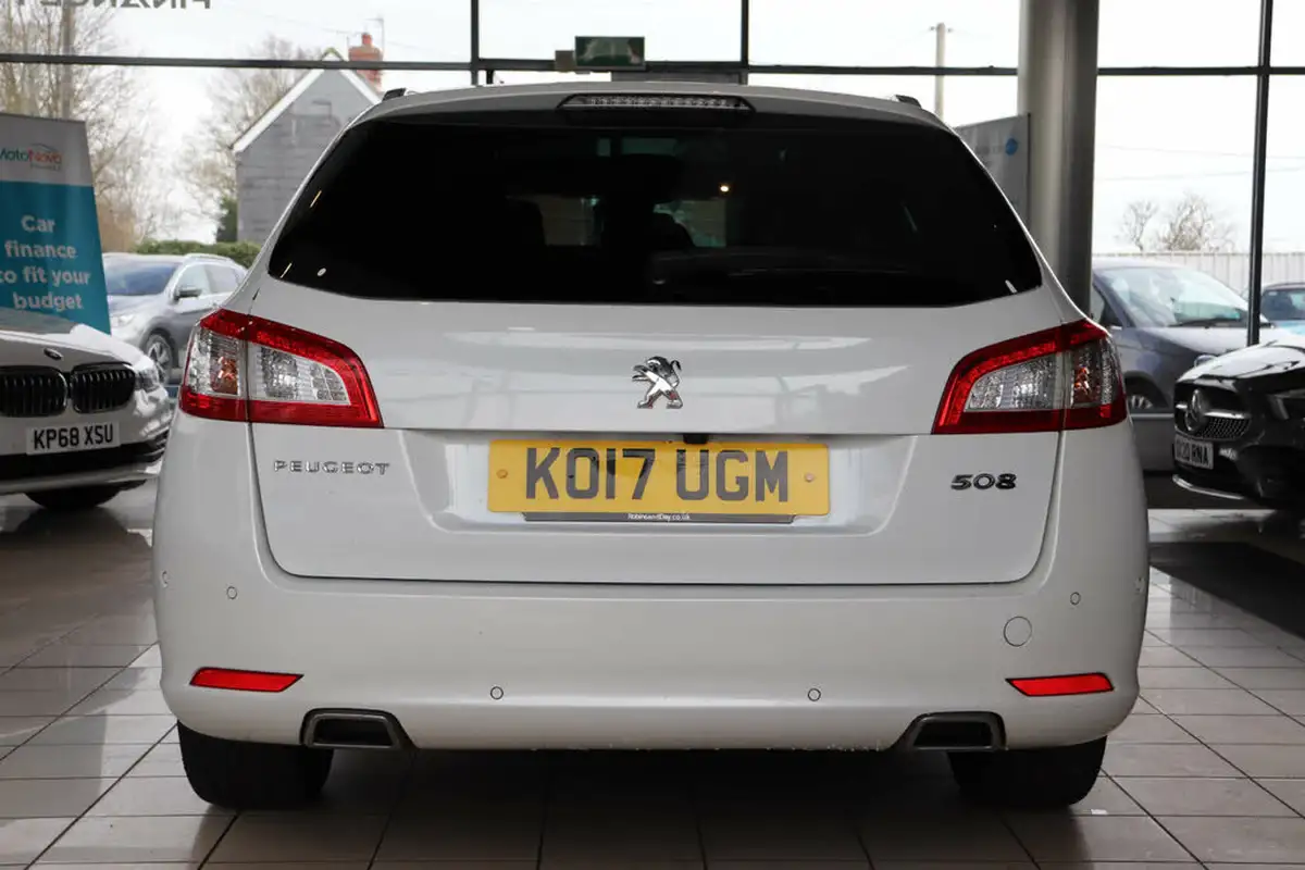 2017-peugeot-508-sw-20-bluehdi-gt-big-6