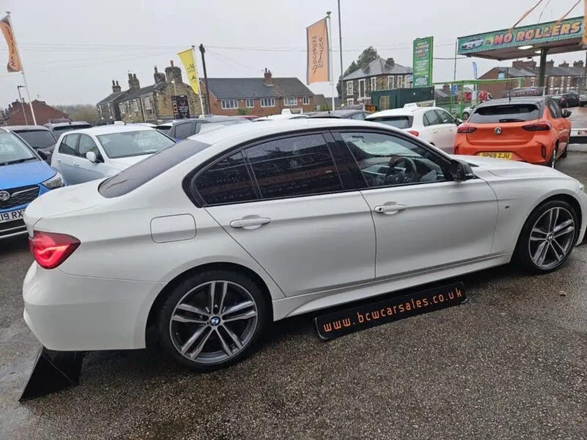 2018-bmw-3-series-20td-320d-m-sport-shadow-edition-saloon-4d-auto-big-4