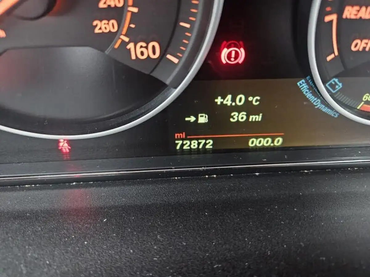 2018-bmw-3-series-20td-320d-m-sport-shadow-edition-saloon-4d-auto-big-28