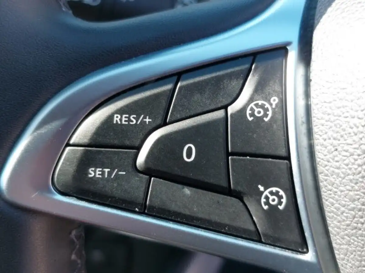 2022-dacia-duster-09-tce-prestige-big-17