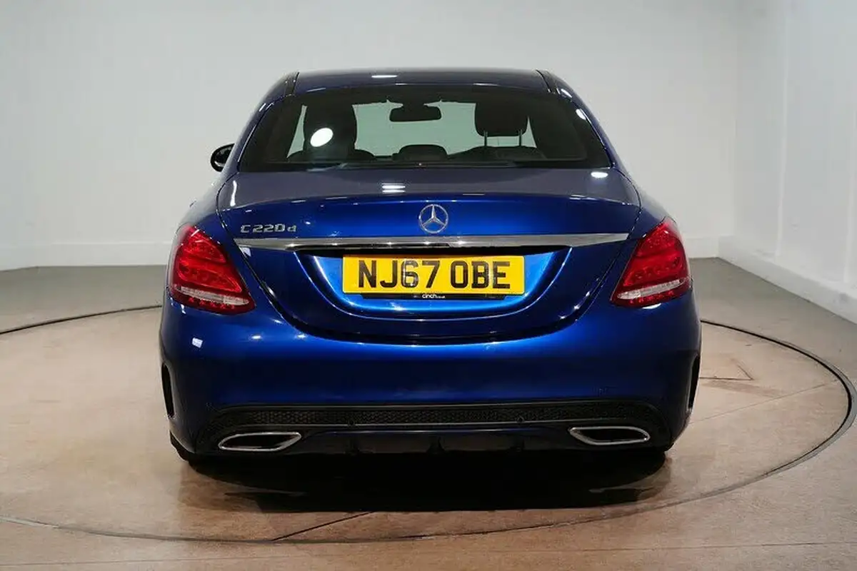 2017-mercedes-benz-c-class-21d-c220d-amg-line-ss-saloon-4d-9g-tronic-plus-big-8