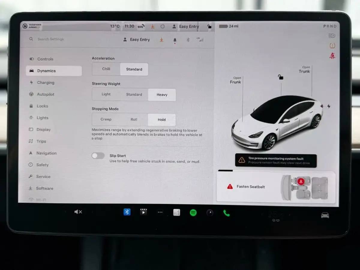 2021-tesla-model-3-e-long-range-awd-big-44