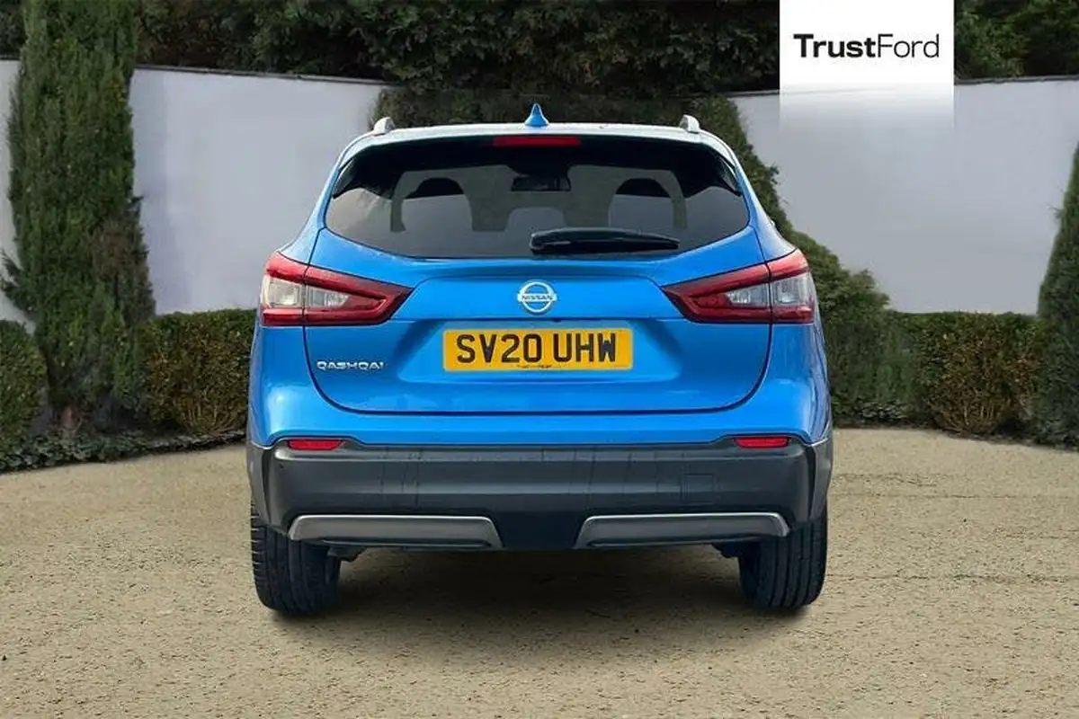 2020-nissan-qashqai-13-dig-t-tekna-140ps-big-6
