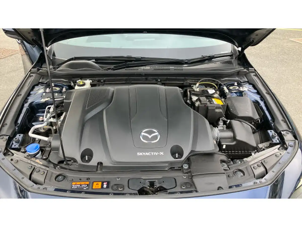2023-mazda-mazda3-20-gt-sport-186ps-hatchback-5d-auto-big-7