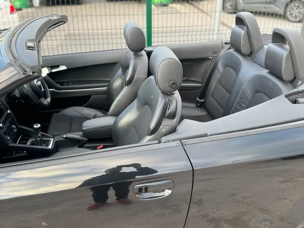 2012-audi-a3-cabriolet-20td-s-line-big-32