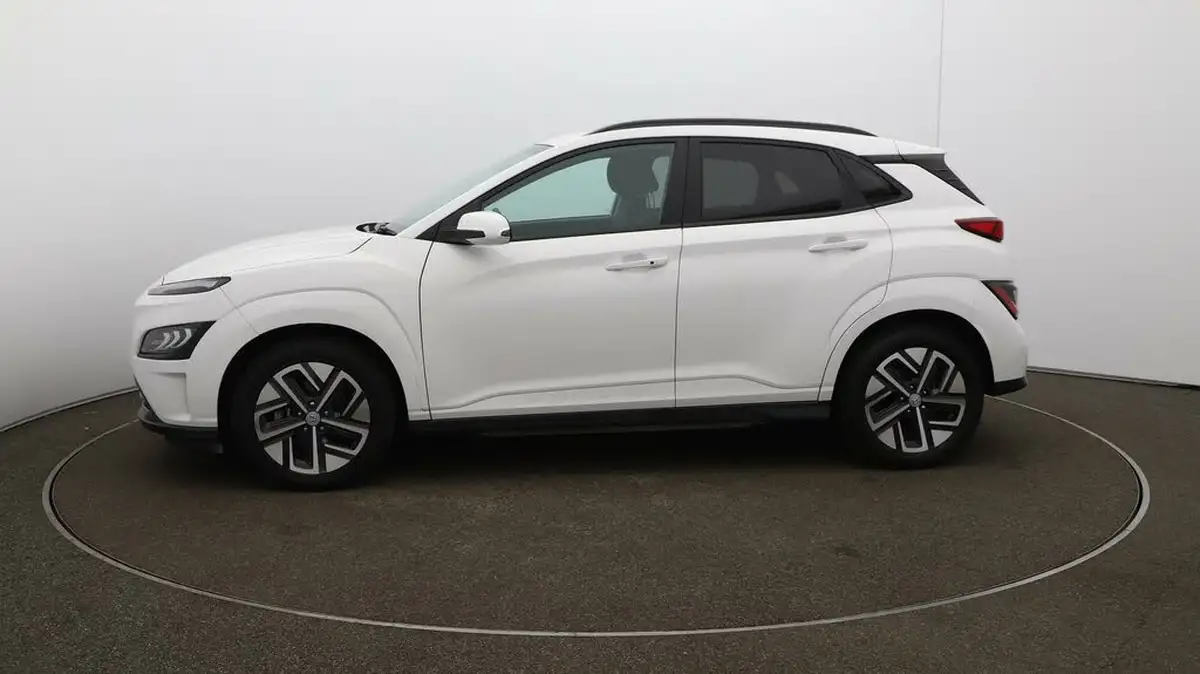 2021-hyundai-kona-e-premium-204ps-64kwh-7kw-obc-big-4