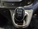 2019-renault-trafic-20dci-sl28-energy-120-sport-small-33