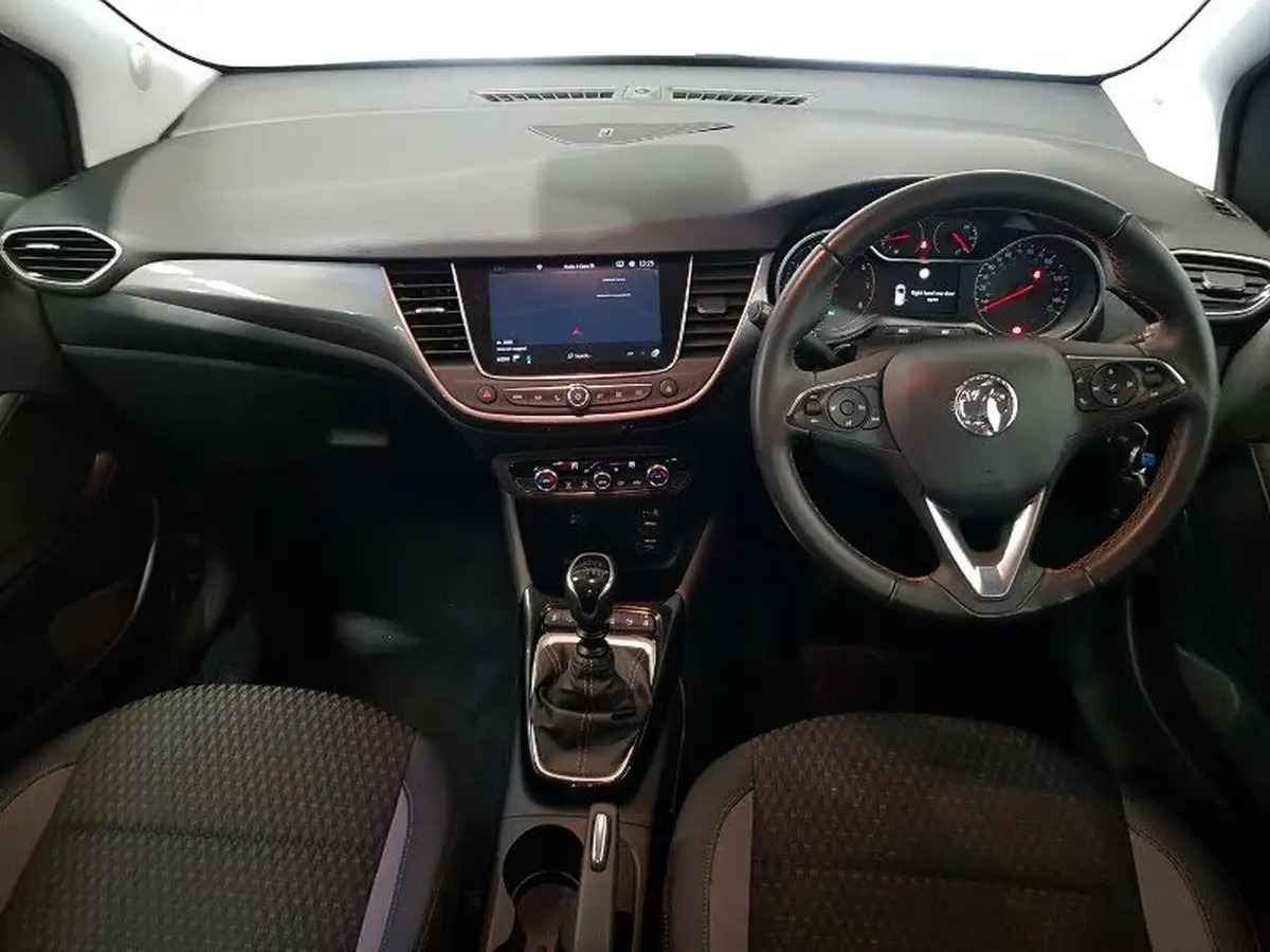 2019-vauxhall-crossland-x-12i-business-edition-nav-big-2