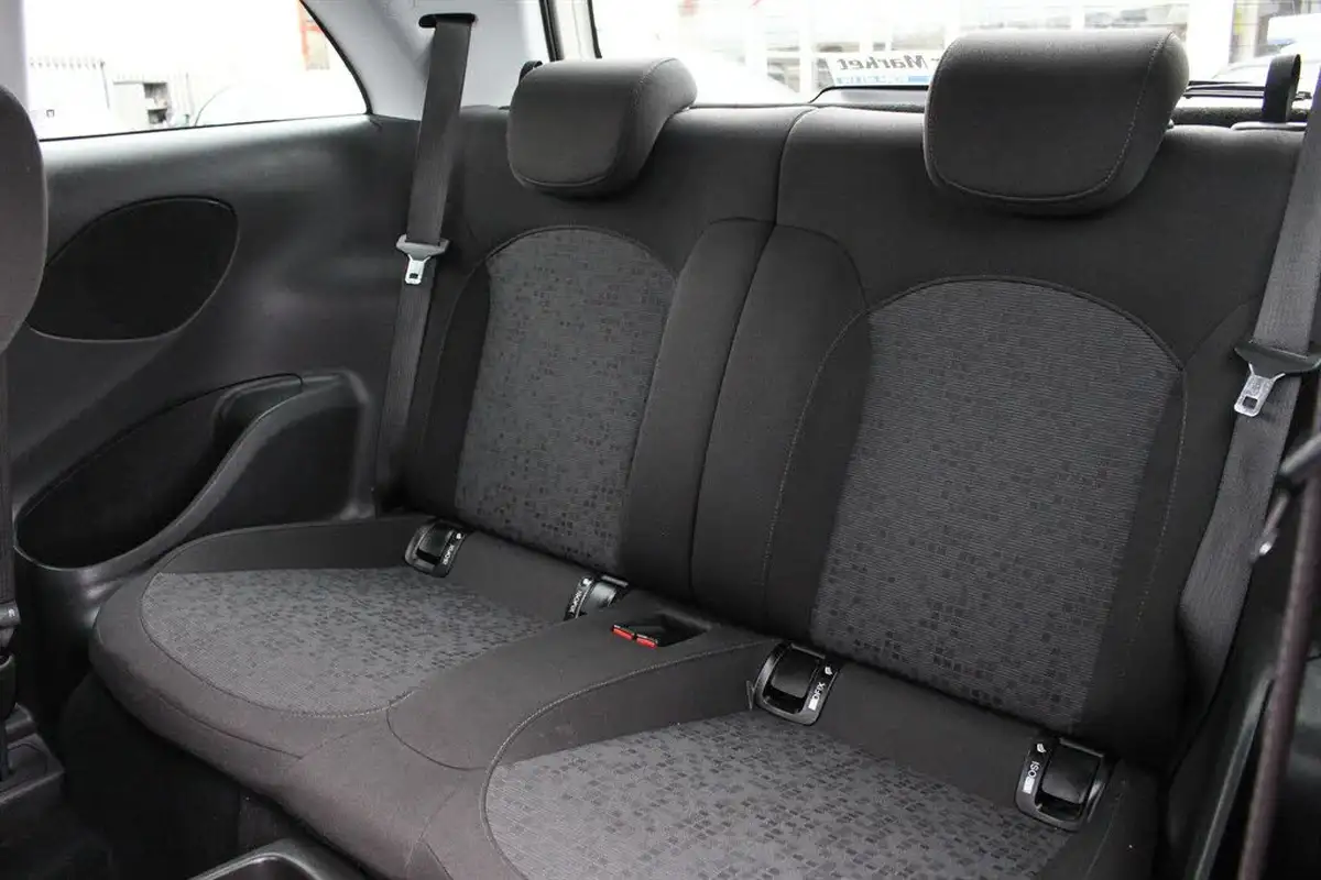 2016-vauxhall-adam-12i-vvt-16v-unlimited-big-20
