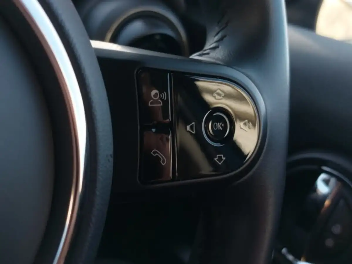 2021-mini-cooper-15-cooper-classic-hatchback-5d-big-17