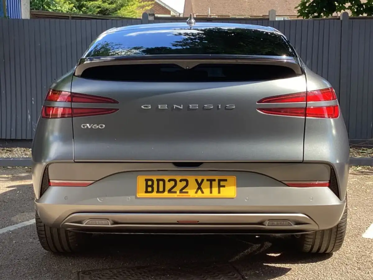 2022-genesis-gv60-e-sport-plus-big-7
