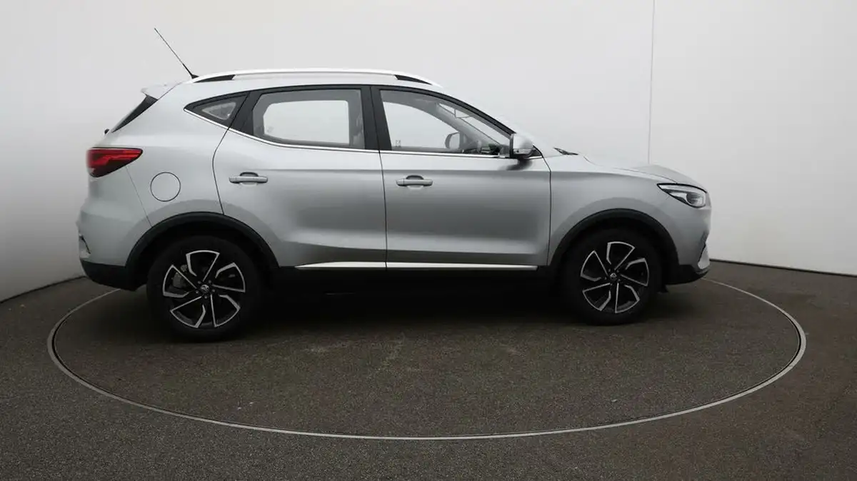 2022-mg-zs-suv-15-vti-tech-exclusive-big-8