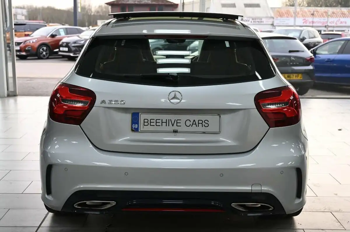 2016-mercedes-benz-a-class-20-a250-amg-premiumss-7g-dct-big-5