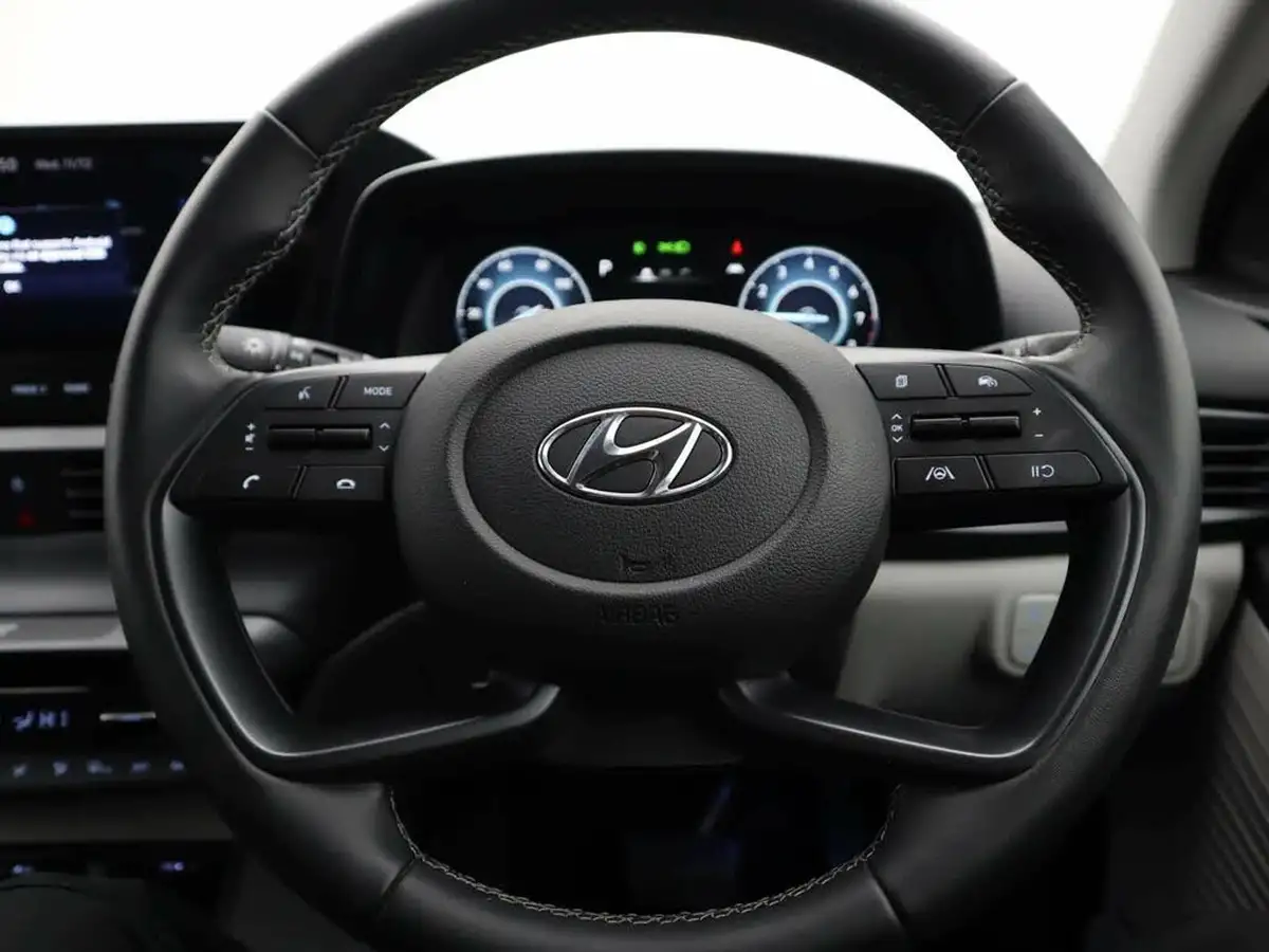 2023-hyundai-i20-10-t-gdi-ultimate-48-volt-hybrid-dct-big-29