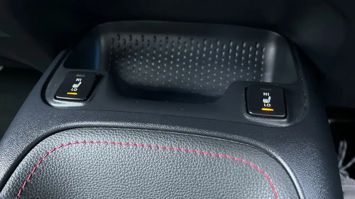 2021-toyota-corolla-18-vvt-i-excel-trk-hatchback-big-40