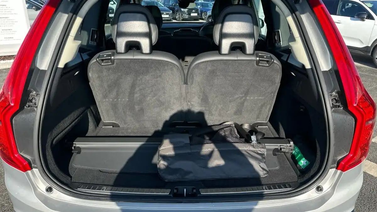 2024-volvo-xc90-20-b5-plus-big-32