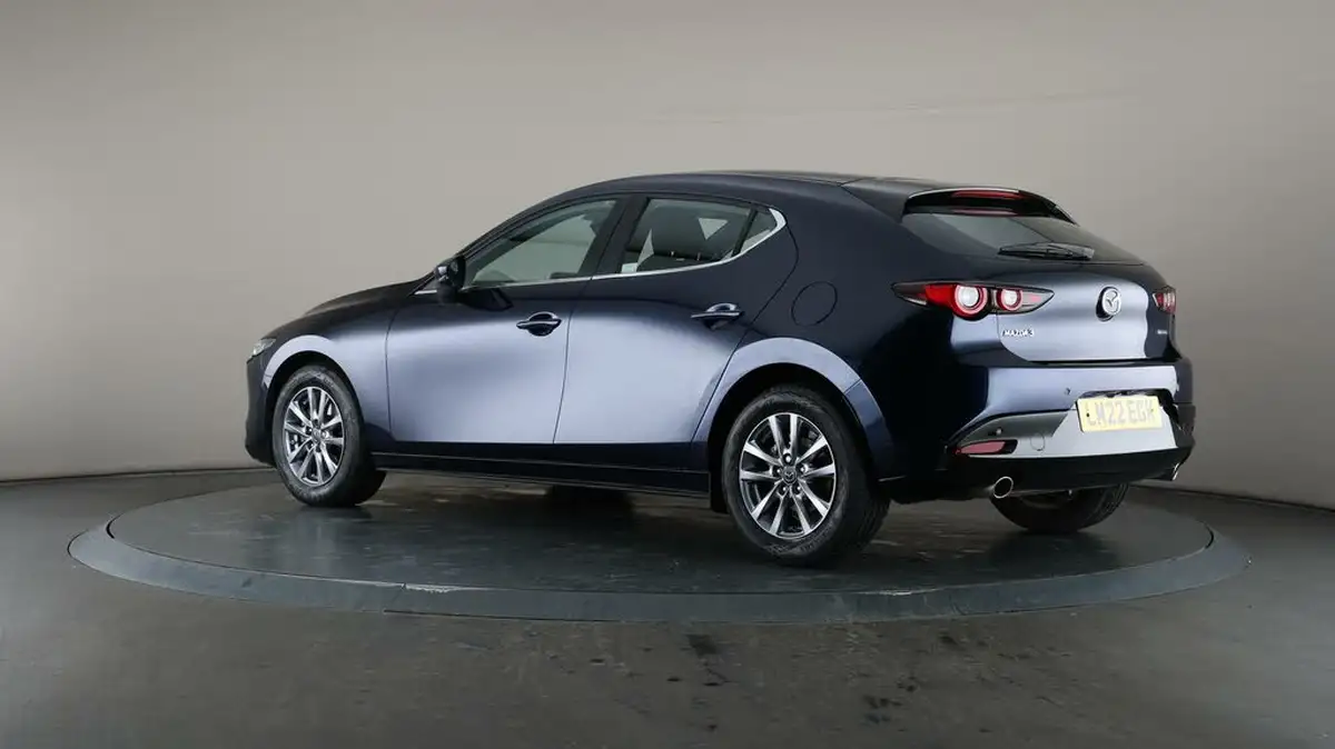 2022-mazda-mazda3-20-se-l-lux-122ps-hatchback-5d-big-5