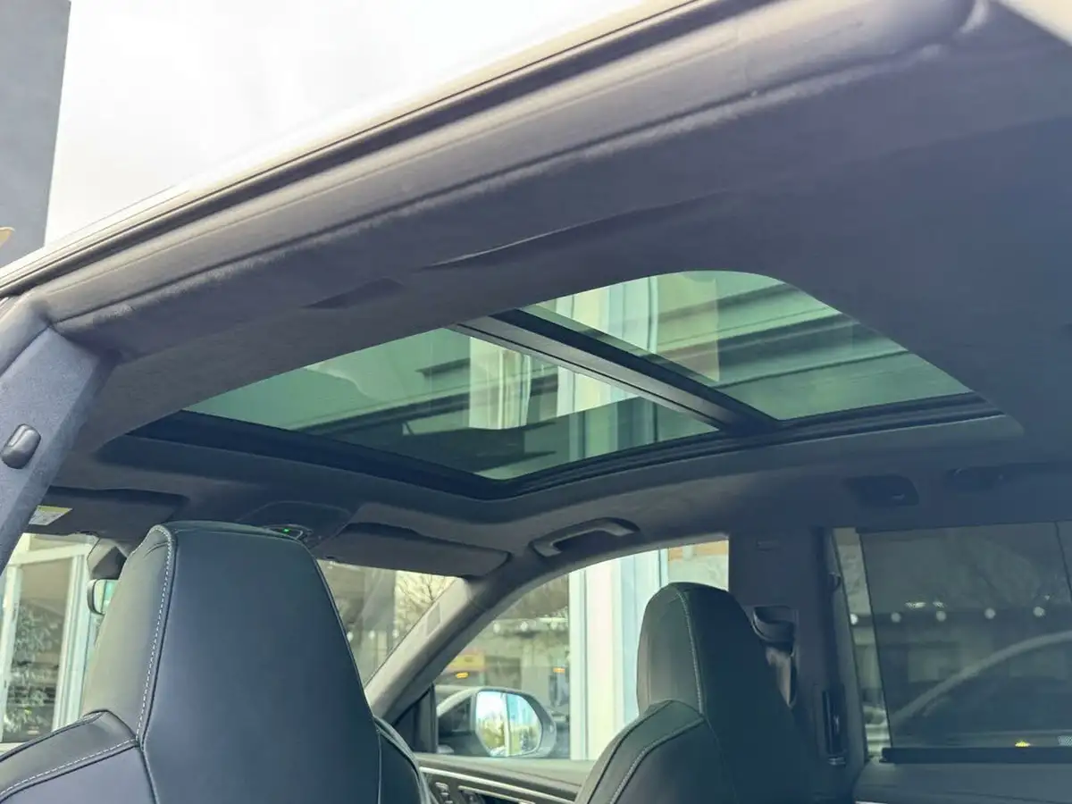 2023-audi-sq8-40-tfsi-vorsprung-big-70