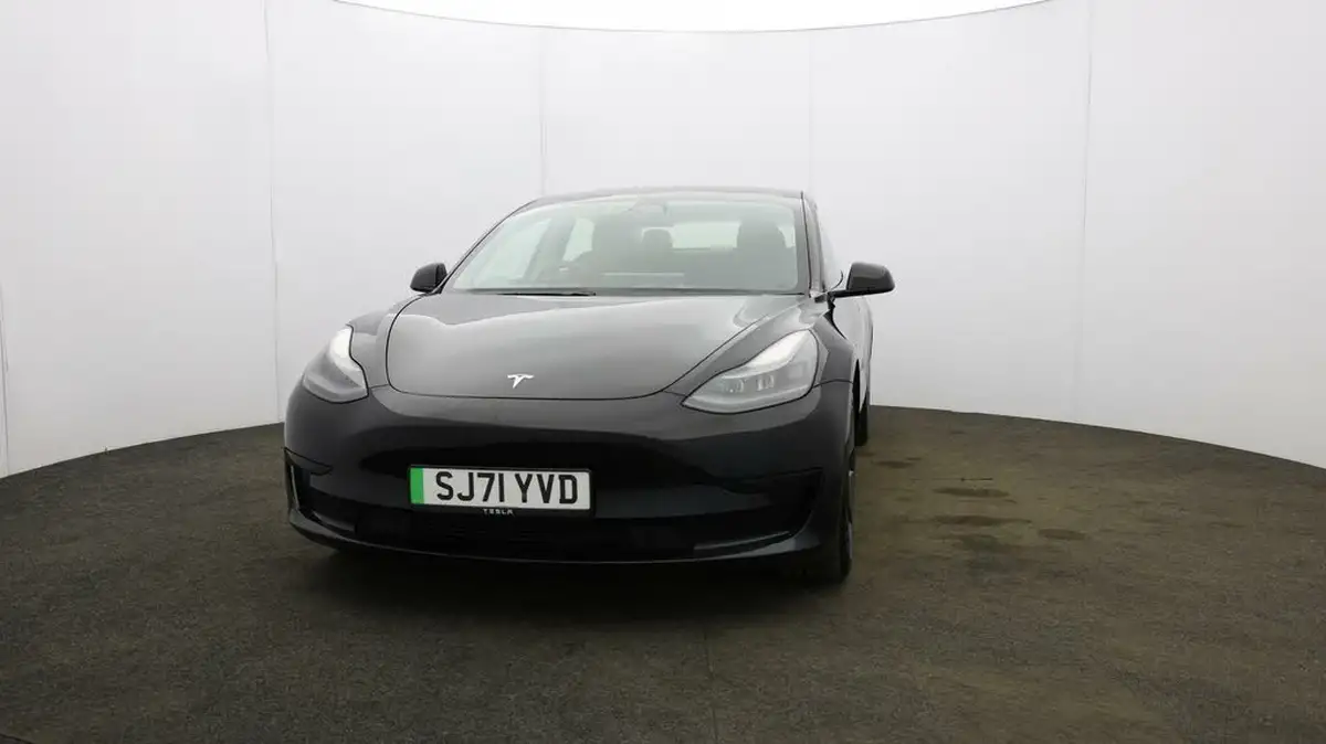 2021-tesla-model-3-e-standard-plus-big-1