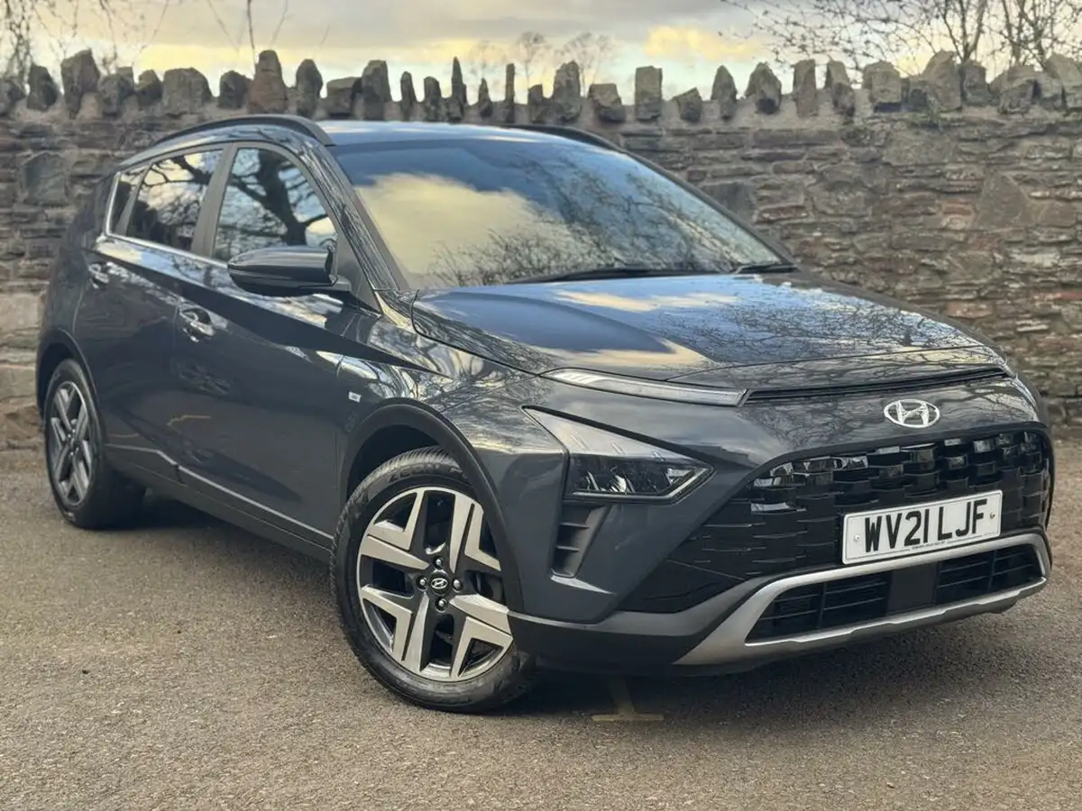 2021-hyundai-bayon-10-t-gdi-premium-100ps-big-4
