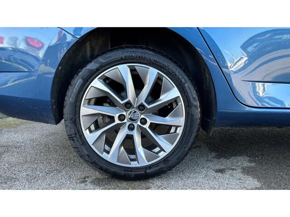 2021-skoda-fabia-10-tsi-se-drive-95ps-estate-dsg-big-4