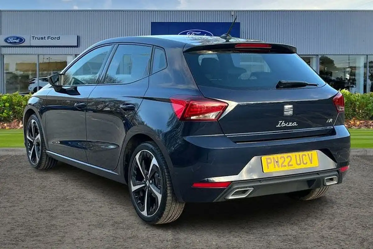 2022-seat-ibiza-10-tsi-fr-sport-110ps-big-1