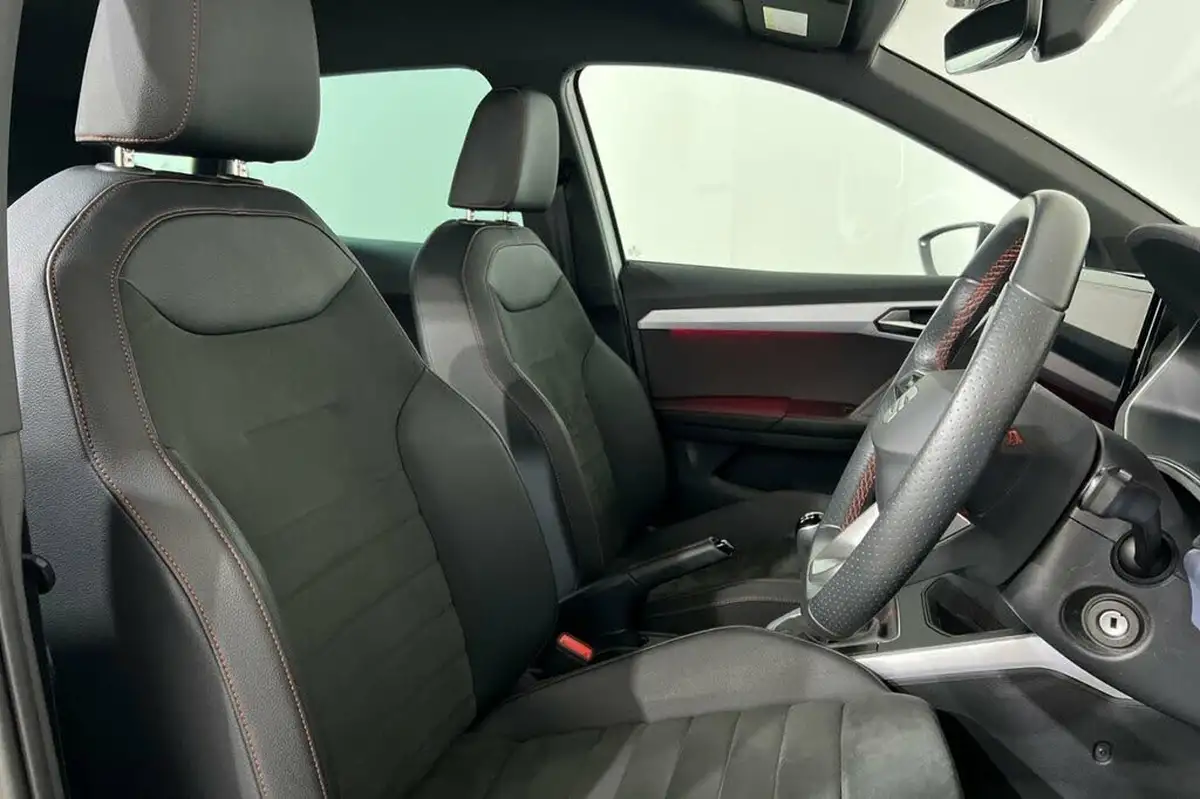 2023-seat-arona-10-tsi-fr-sport-big-20