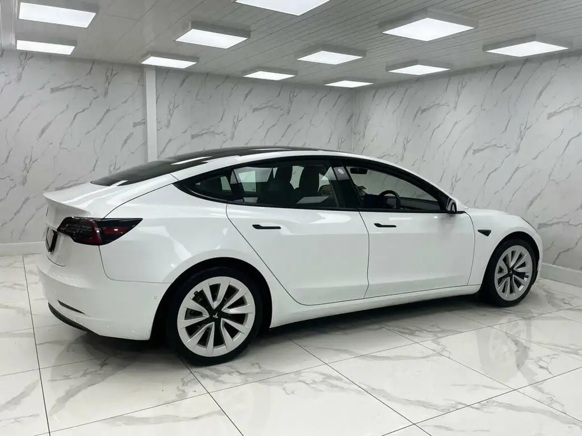 2020-tesla-model-3-e-standard-plus-big-11