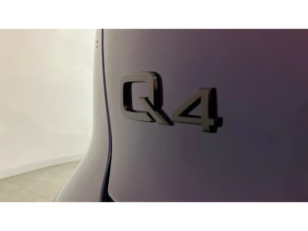 2024-audi-q4-e-tron-45e-black-edition-sportback-auto-big-26
