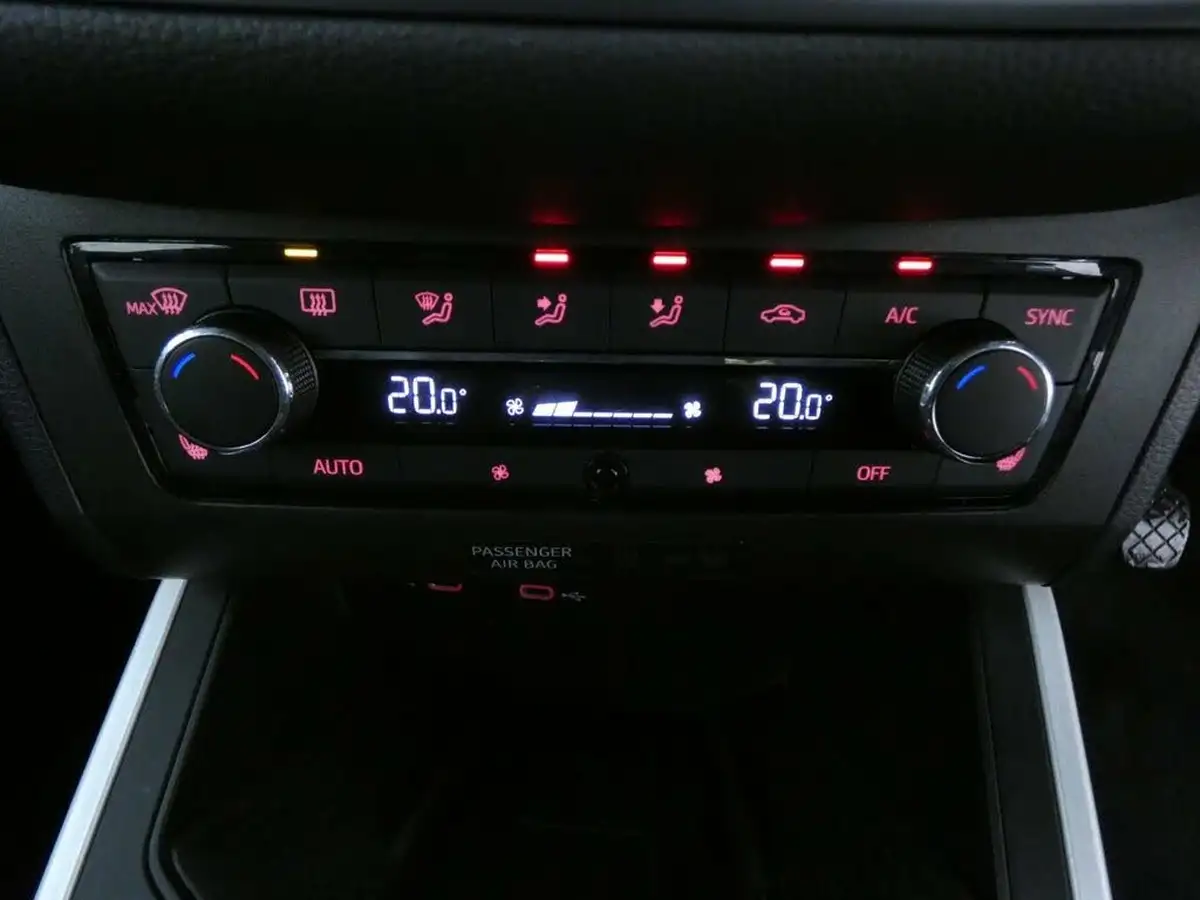 2021-seat-arona-10-tsi-xcellence-lux-110ps-big-14