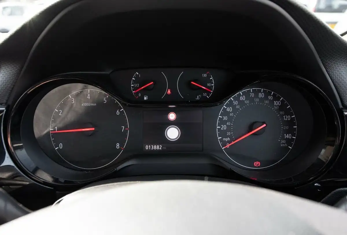 2023-vauxhall-corsa-12-turbo-design-big-14
