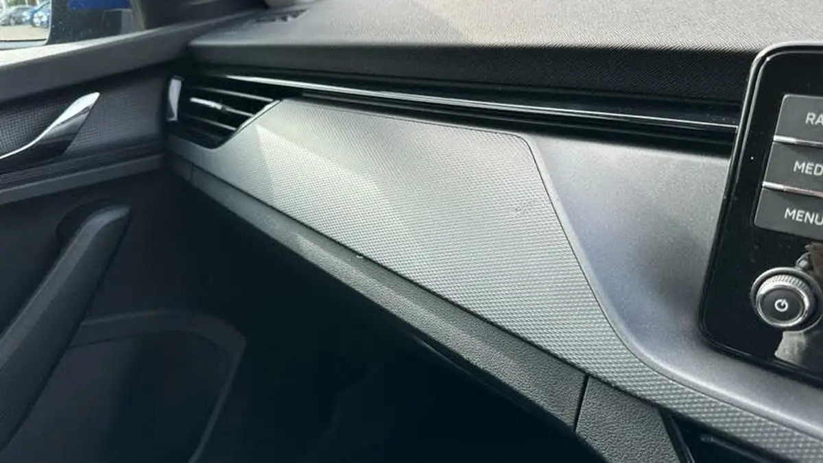 2022-skoda-kamiq-10-tsi-s-big-9