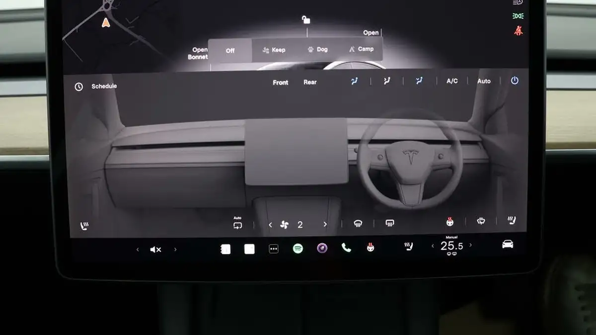 2021-tesla-model-3-e-standard-plus-big-4