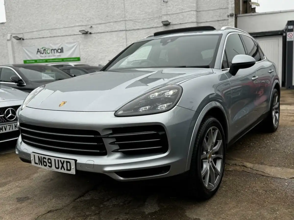 2019-porsche-cayenne-30-v6-s-big-2