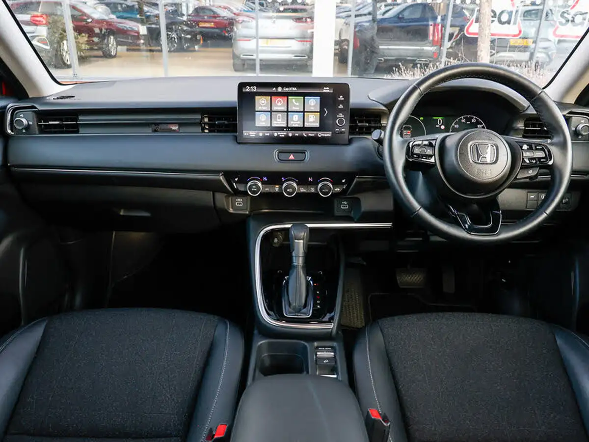 2023-honda-hr-v-15-i-mmd-advance-big-2