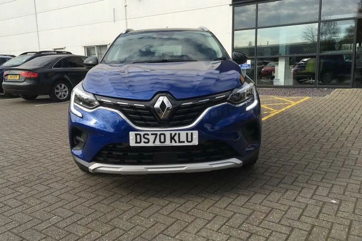 2020-renault-captur-13-tce-iconic-130bhp-edc-auto-big-6