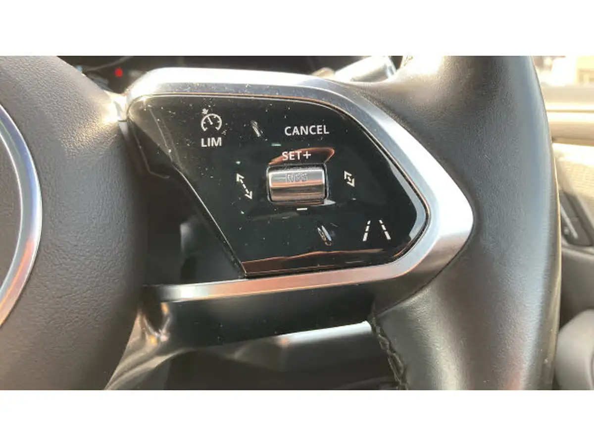 2018-jaguar-i-pace-ev400-se-big-43